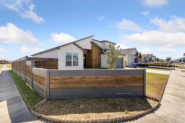 $449,000 | 4802 Del Paseo Street, Corpus Christi, TX 78411
