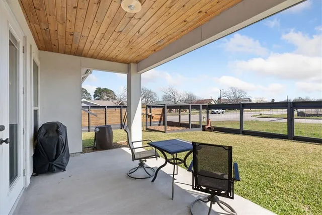 $449,000 | 4802 Del Paseo Street, Corpus Christi, TX 78411