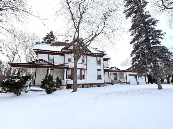 $249,900 | 1122 Pine Street, Dawson, MN 56232