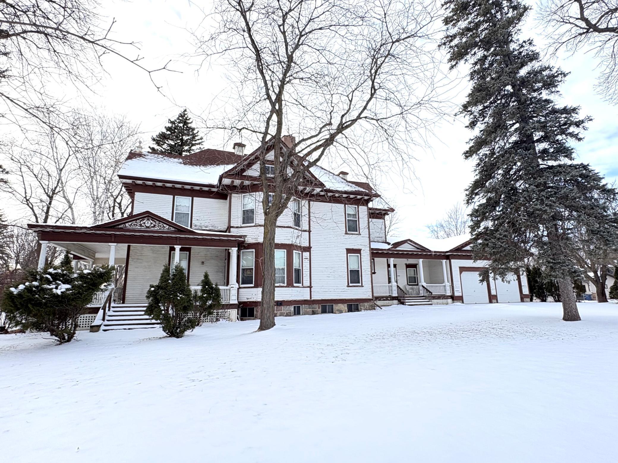 1122 Pine Street Dawson, MN 56232 - Photo 1 of 77