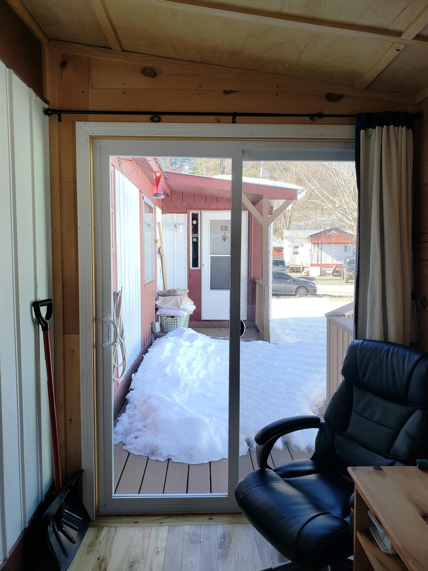 11 Valley Road Brattleboro, VT 05301 - Photo 17 of 20 Gallery Image 17