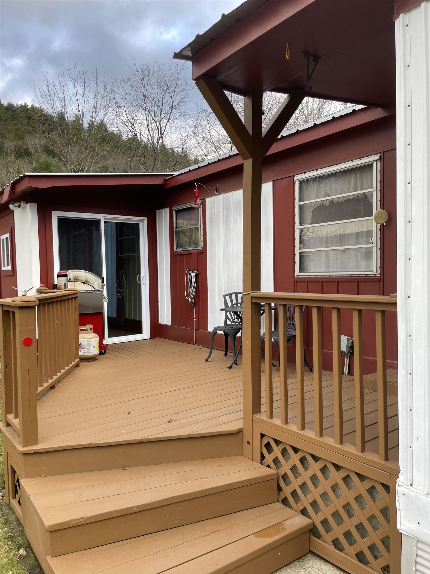 11 Valley Road Brattleboro, VT 05301 - Photo 18 of 20 Gallery Image 18