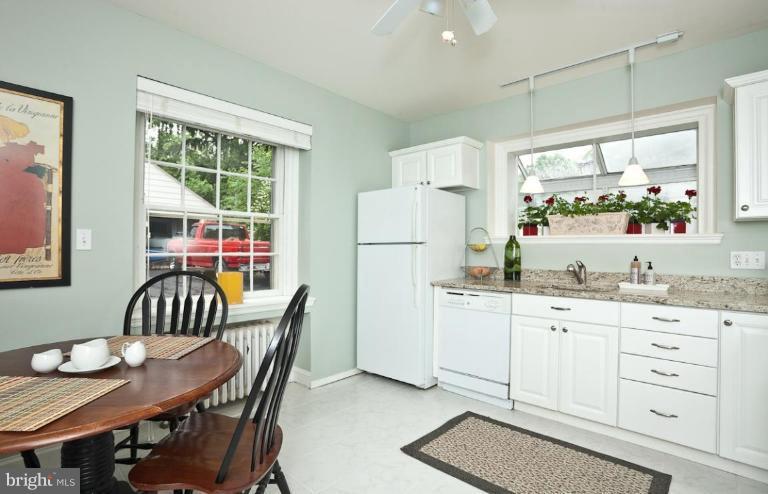 3802 Juniper Road Baltimore, MD 21218 - Photo 11 of 24 Kitchen #2