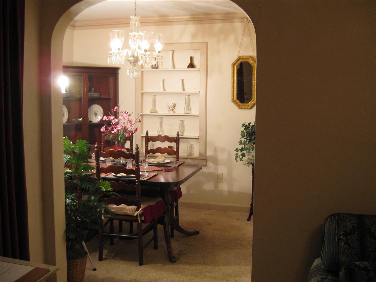 1083 Vaughn Road Memphis, TN 38122 - Photo 3 of 19