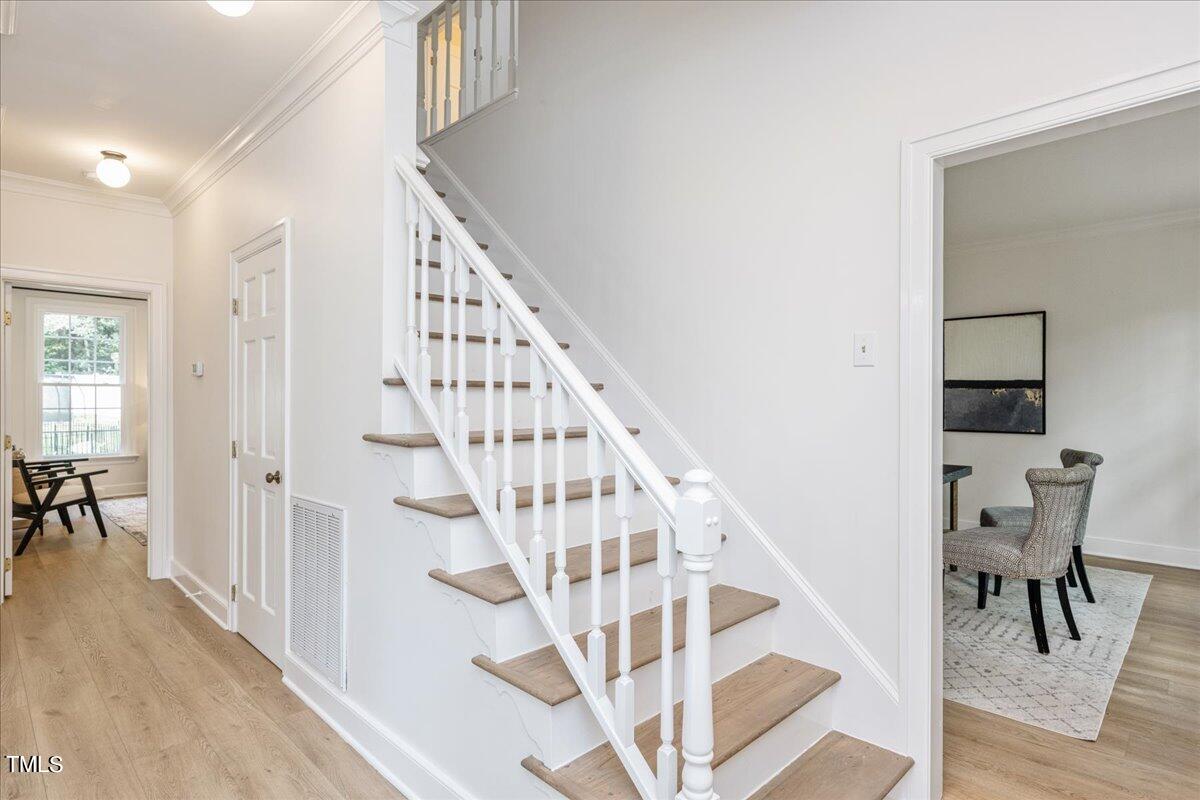 5237 Leiden Lane Raleigh, NC 27606 - Photo 14 of 60 14-- 1