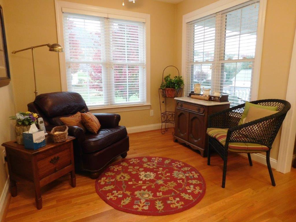 5722 Huntridge Road Roanoke, VA 24012 - Photo 13 of 79 Breakfast Nook
