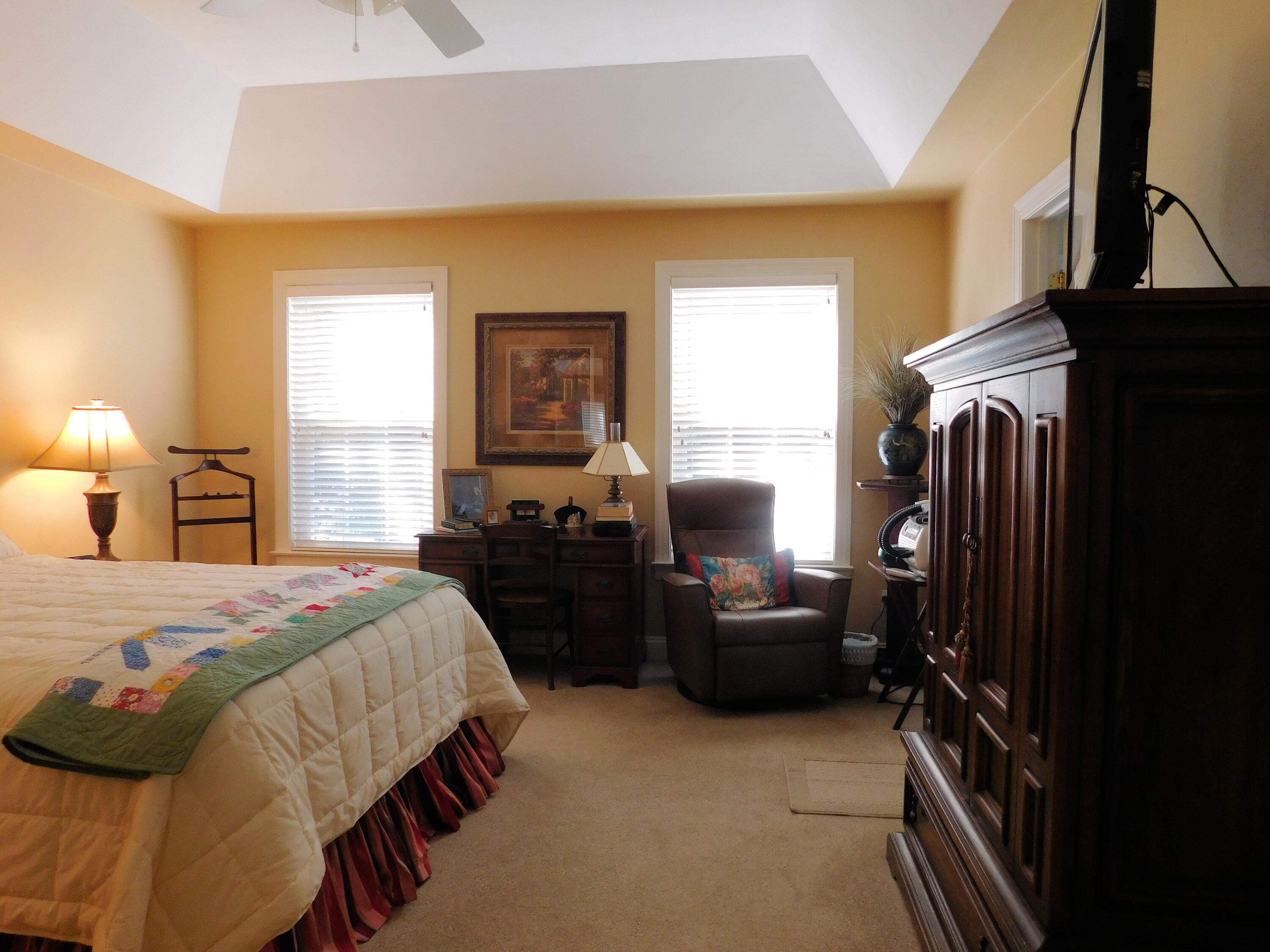 5722 Huntridge Road Roanoke, VA 24012 - Photo 34 of 79 Master Suite