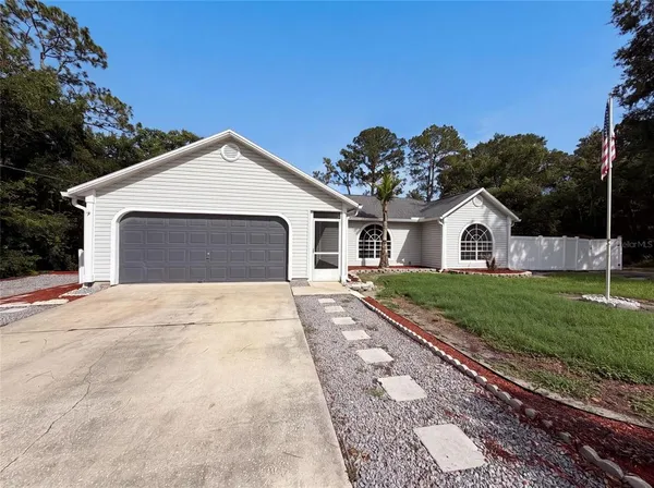 $318,000 | 29 Valencia Circle, DeBary, FL 32713