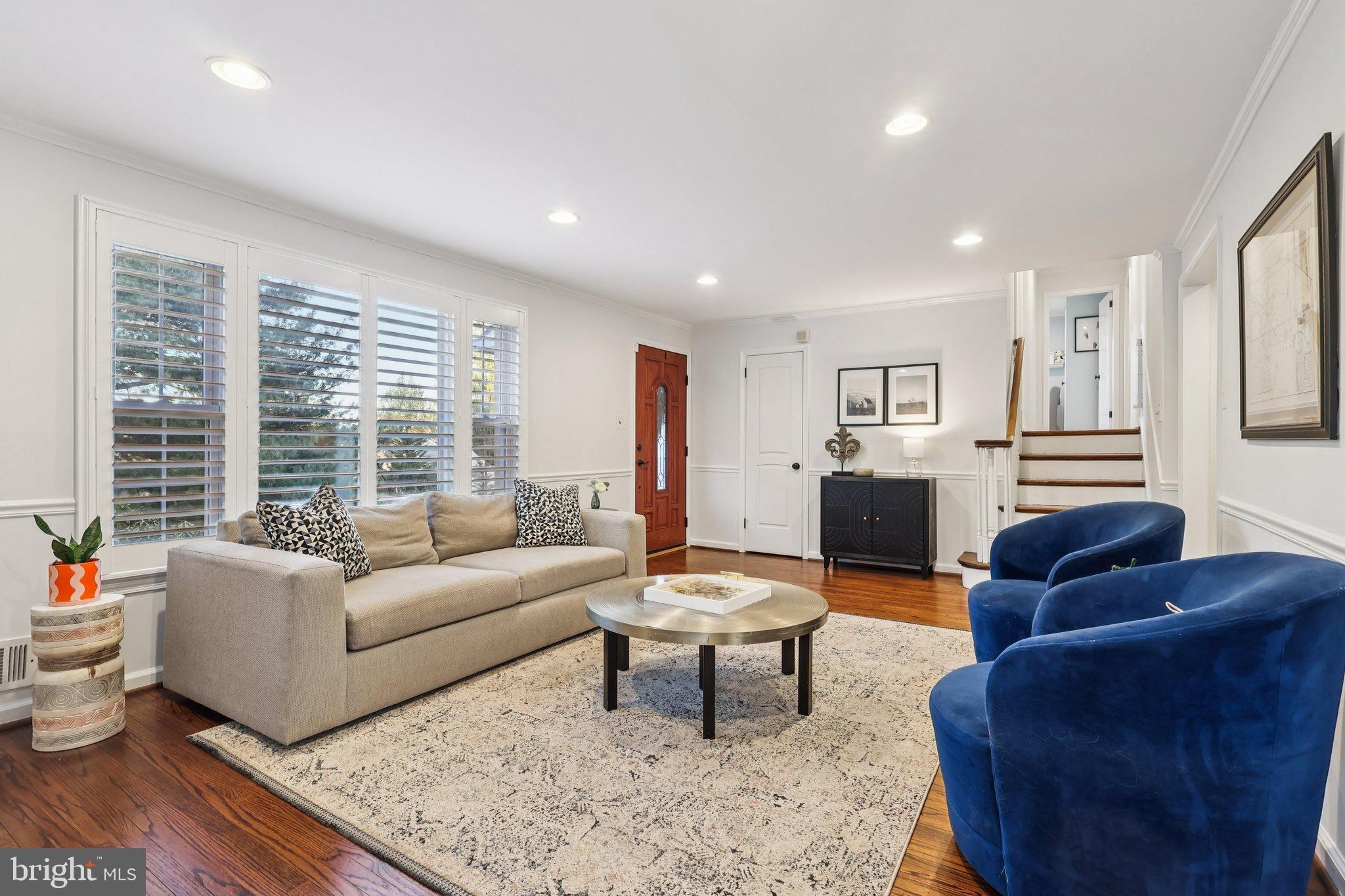 284 Croton Road Wayne, PA 19087 - Photo 6 of 48 Living Room