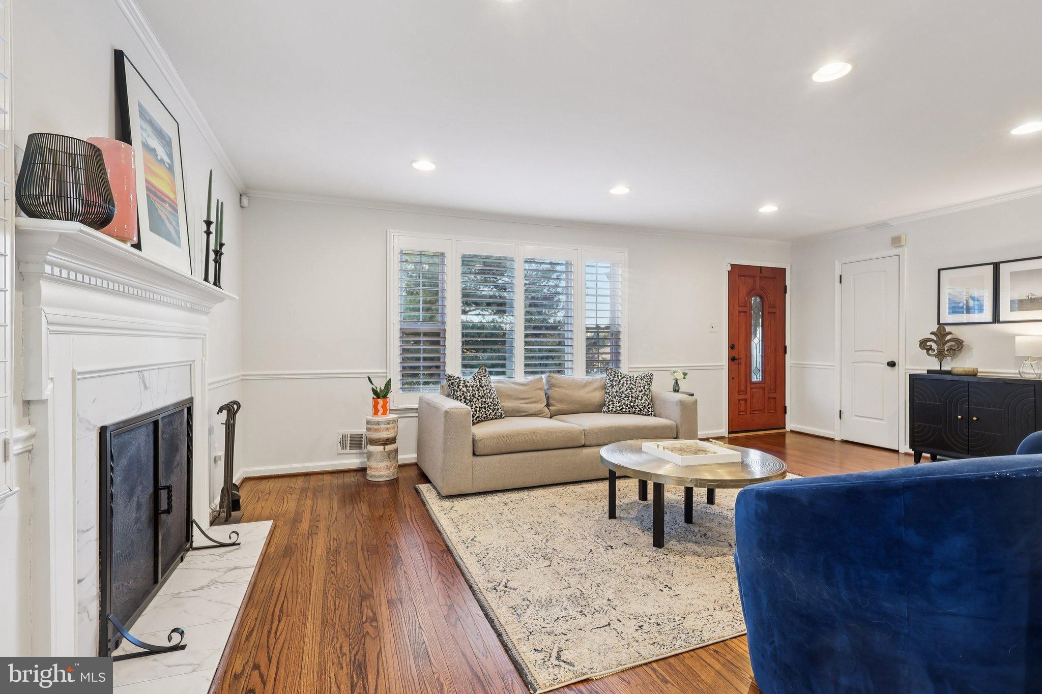 284 Croton Road Wayne, PA 19087 - Photo 7 of 48 Living Room with Fireplace