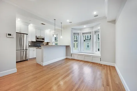 $539,000 | 504 East 8th Street, Unit 2, Boston, MA 02127