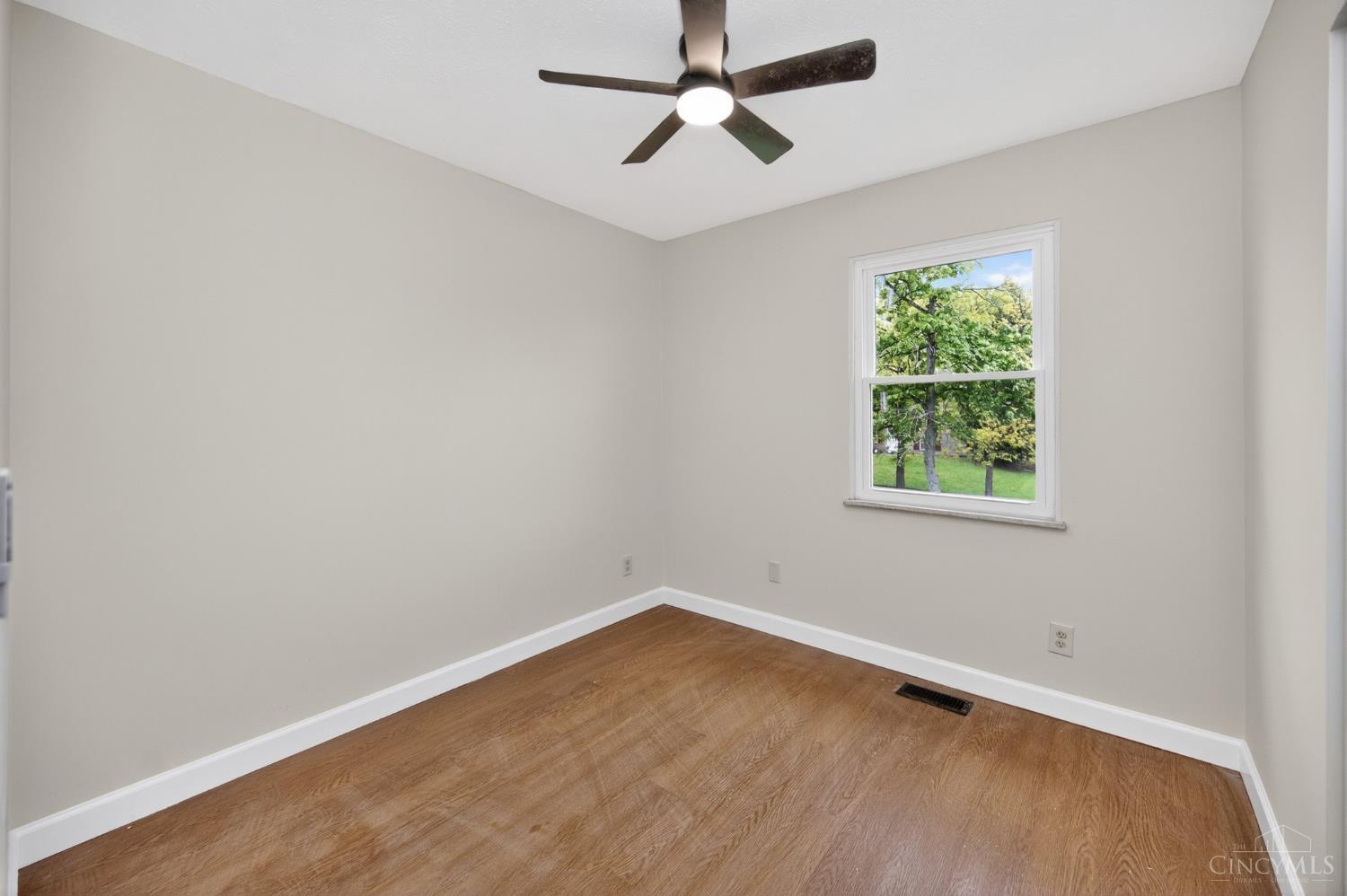11424 Riga Court Forest Park, OH 45240 - Photo 15 of 49