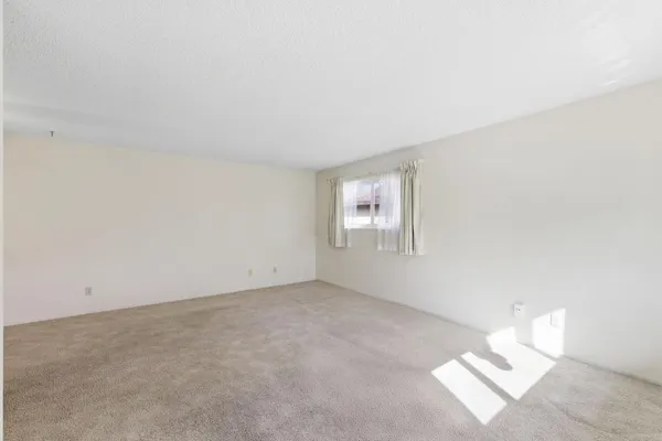 $349,990 | 1712 Fremont Court, Unit 4, Davis, CA 95618