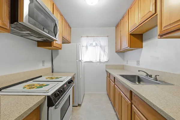 $349,990 | 1712 Fremont Court, Unit 4, Davis, CA 95618