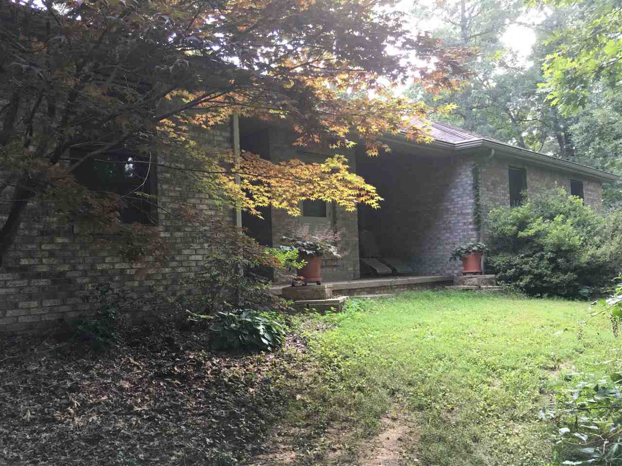 435 Clutter Road Lynnville, IN 47619 - Photo 2 of 26 Gallery Image 2