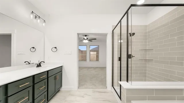 $384,990 | 1317 Rothland Lane, Red Oak, TX 75154