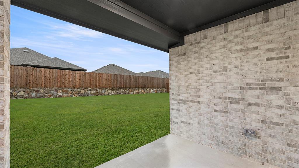 1317 Rothland Lane Red Oak, TX 75154 - Photo 26 of 28 25. 1317 Rothland - Patio