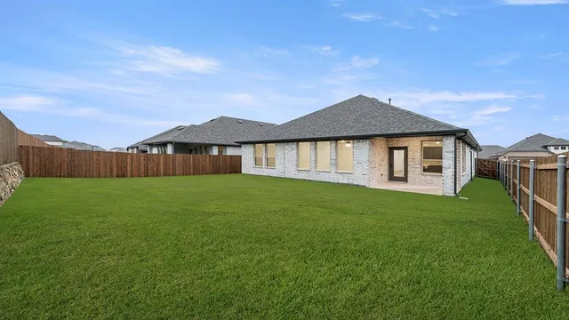 $384,990 | 1317 Rothland Lane, Red Oak, TX 75154