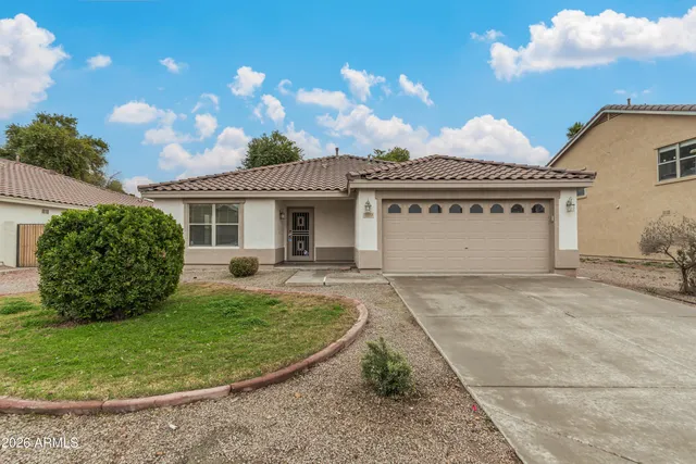$542,500 | 3553 East Trigger Way, Gilbert, AZ 85297