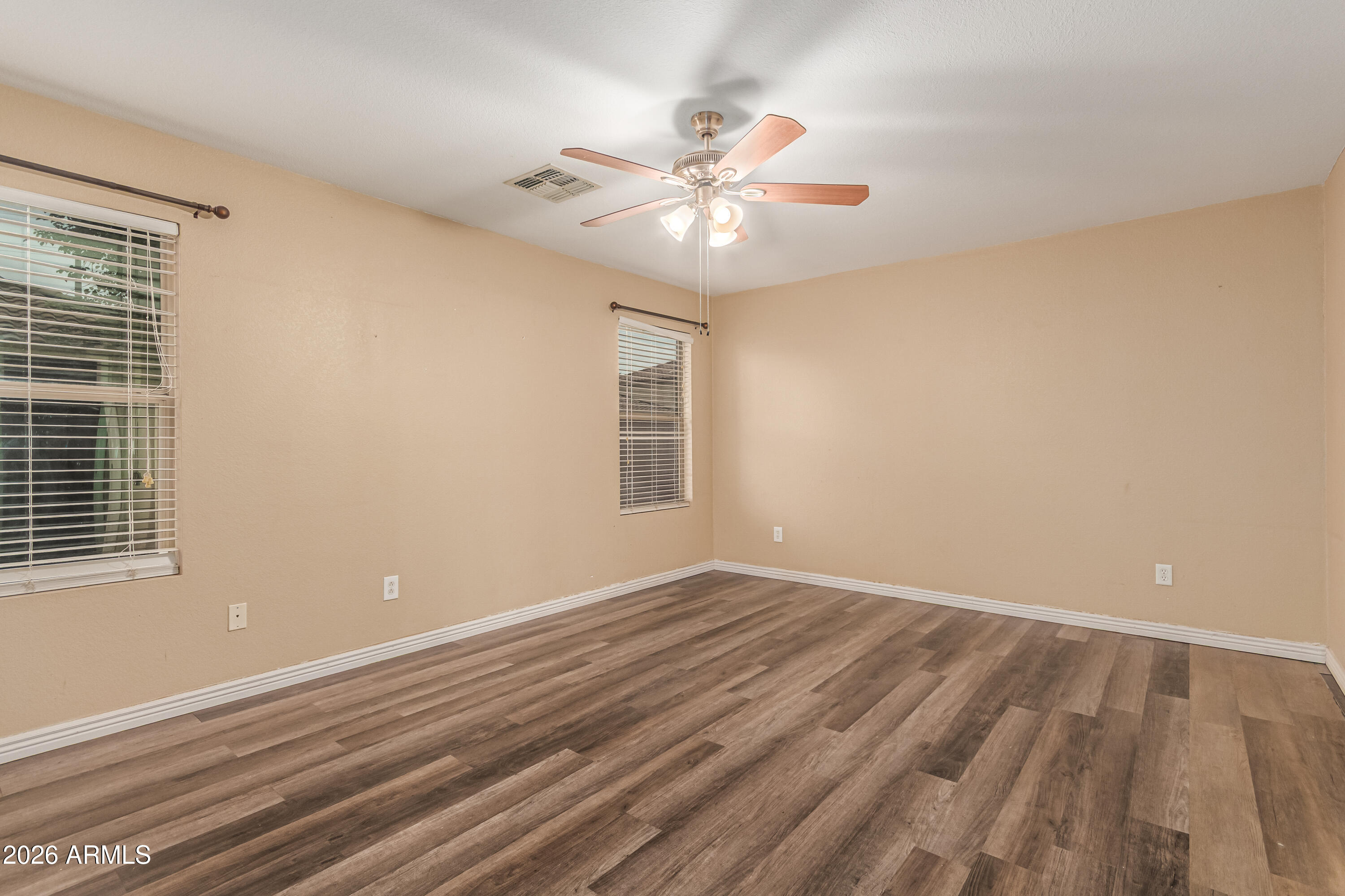 3553 East Trigger Way Gilbert, AZ 85297 - Photo 13 of 28 14