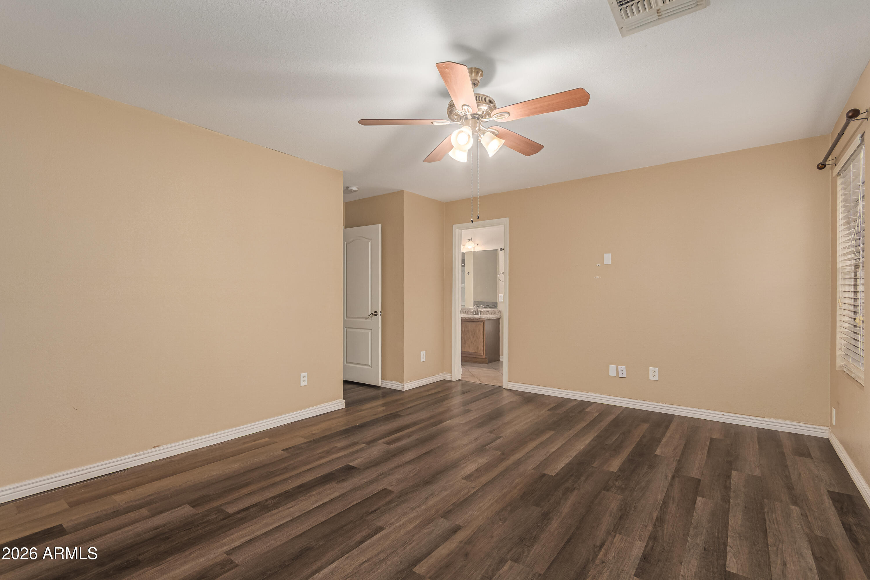 3553 East Trigger Way Gilbert, AZ 85297 - Photo 15 of 28 16