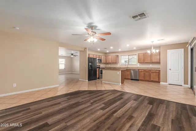 $542,400 | 3553 East Trigger Way, Gilbert, AZ 85297