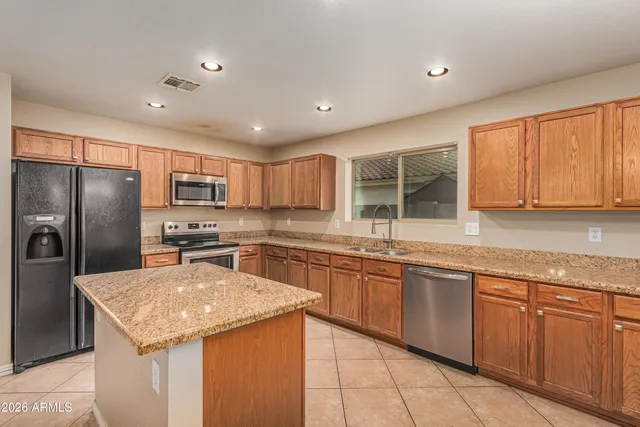 $542,400 | 3553 East Trigger Way, Gilbert, AZ 85297