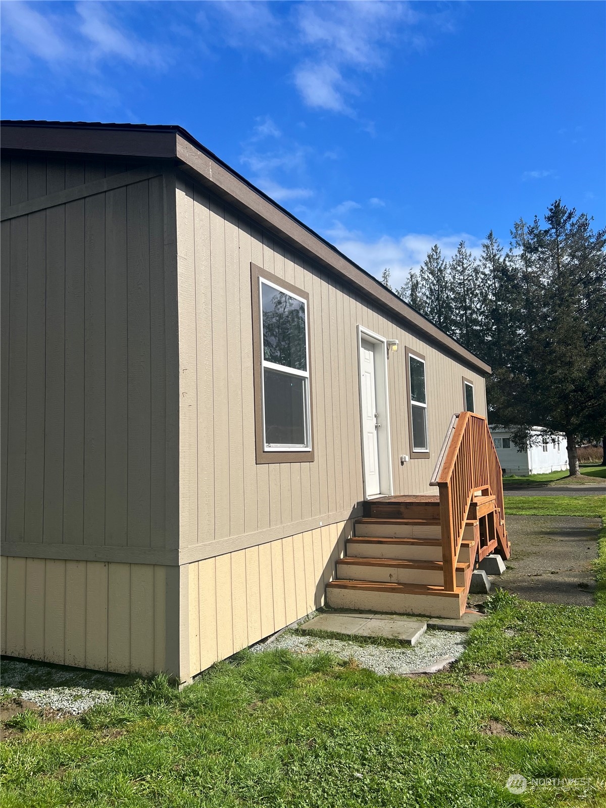 8878 Peavey Road, Unit 36 Sedro-Woolley, WA 98284 - Photo 3 of 14 Gallery Image 3