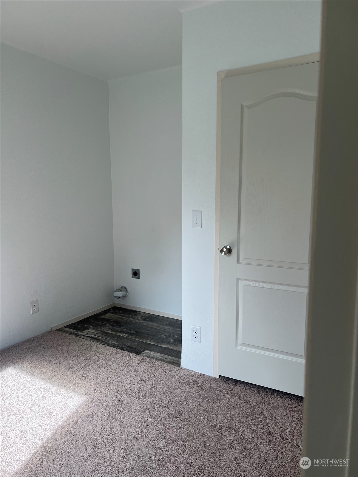 8878 Peavey Road, Unit 36 Sedro-Woolley, WA 98284 - Photo 6 of 14 Gallery Image 6