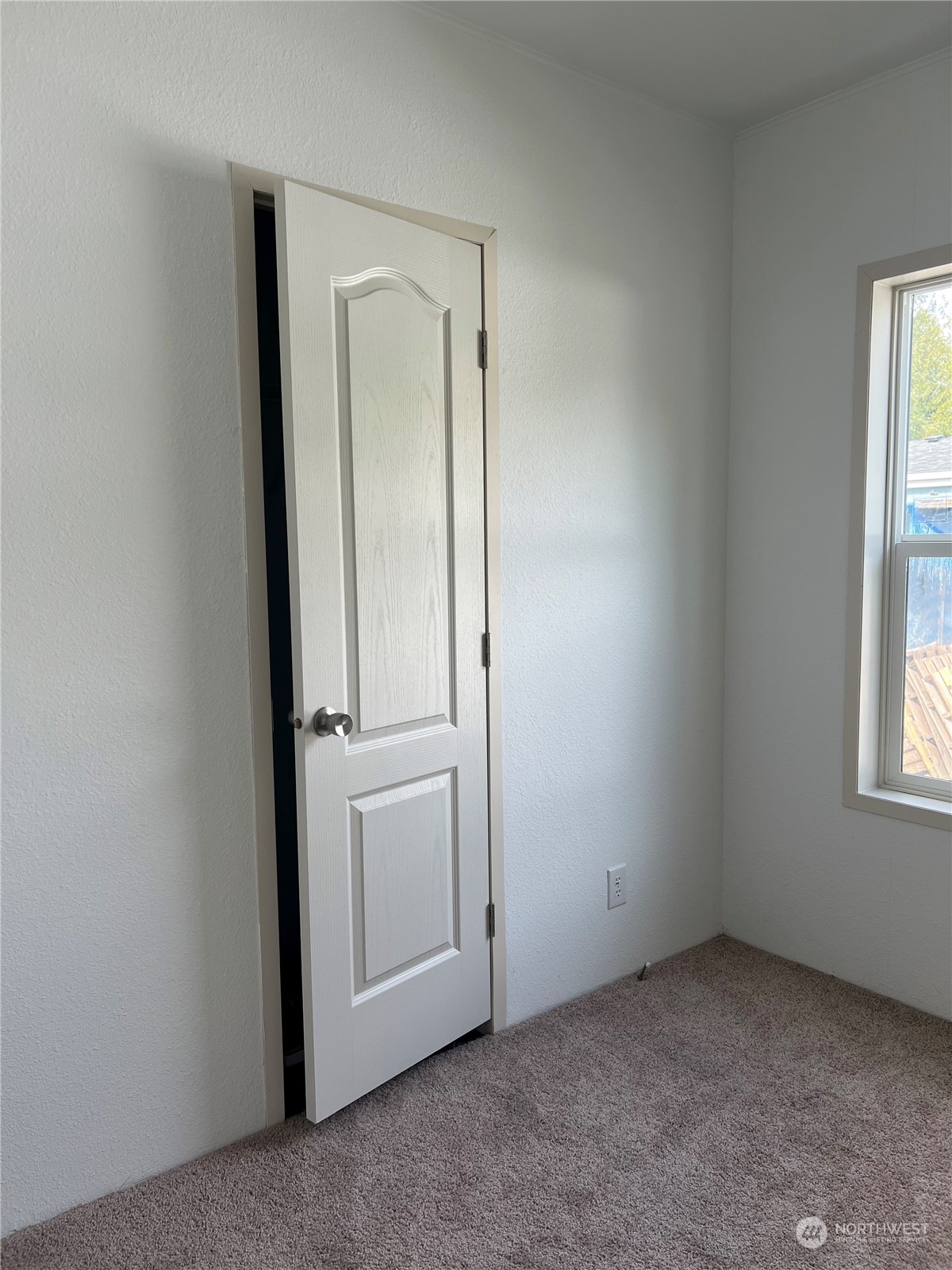 8878 Peavey Road, Unit 36 Sedro-Woolley, WA 98284 - Photo 10 of 14 Gallery Image 10