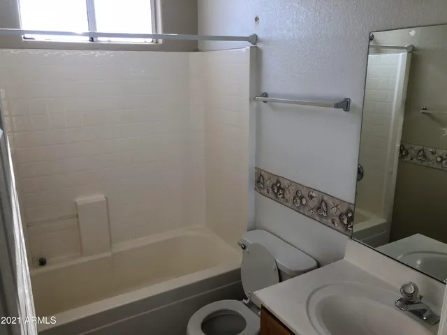 $1,500 | 704 West Shannons Way, Coolidge, AZ 85128