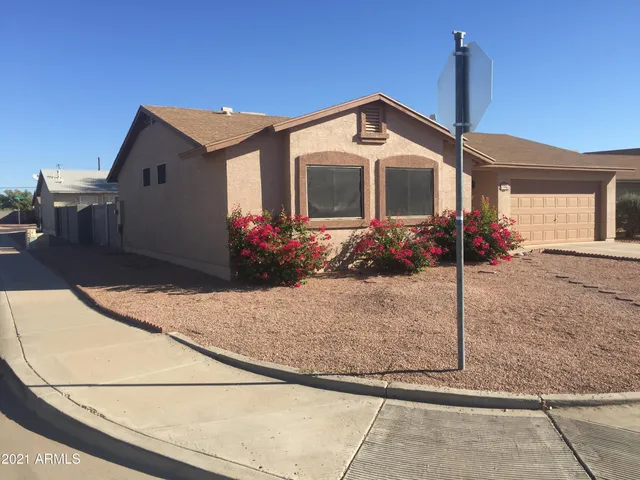 $1,500 | 704 West Shannons Way, Coolidge, AZ 85128