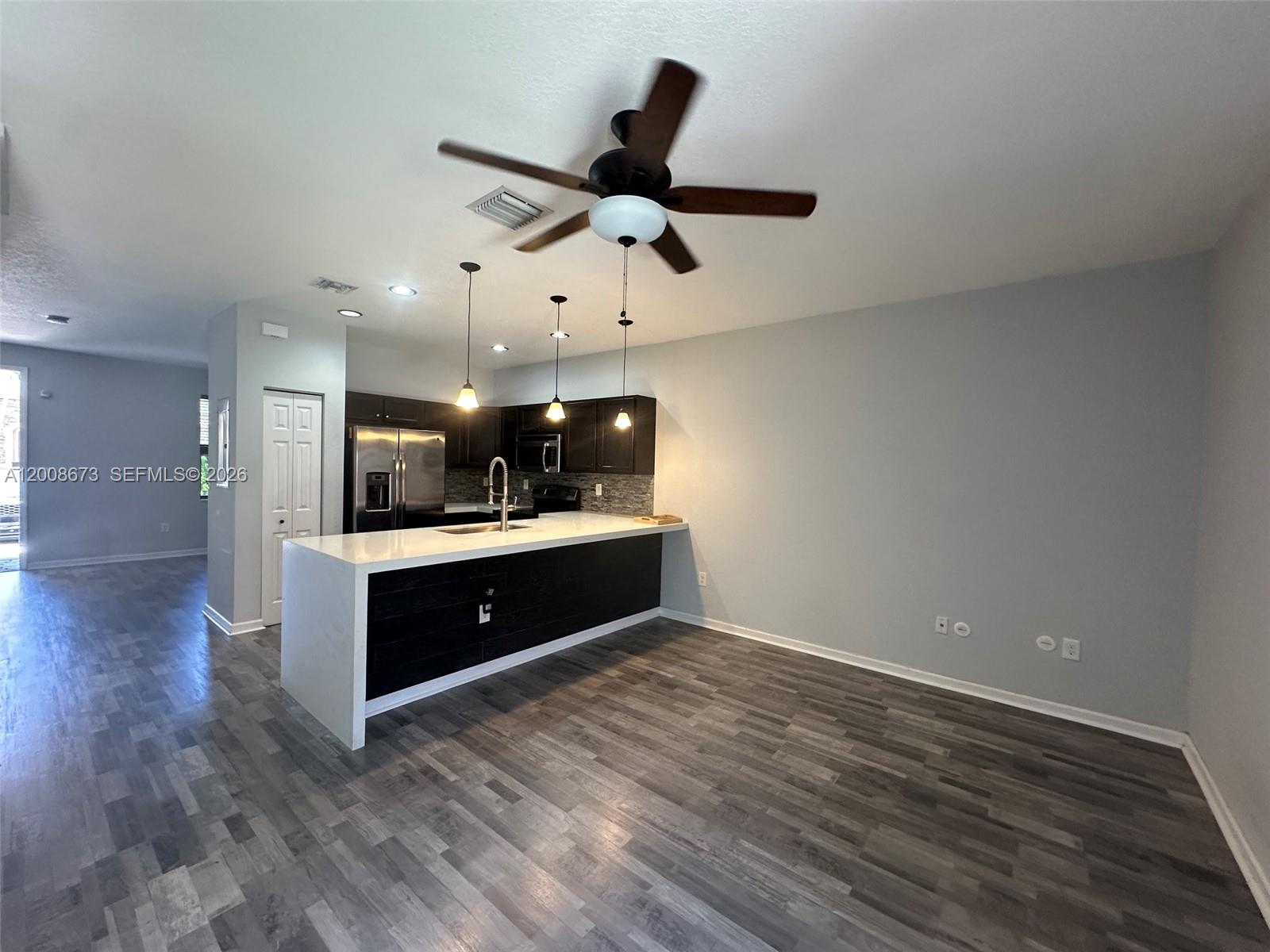 3211 Southeast 6th Street Homestead, FL 33033 - Photo 8 of 41