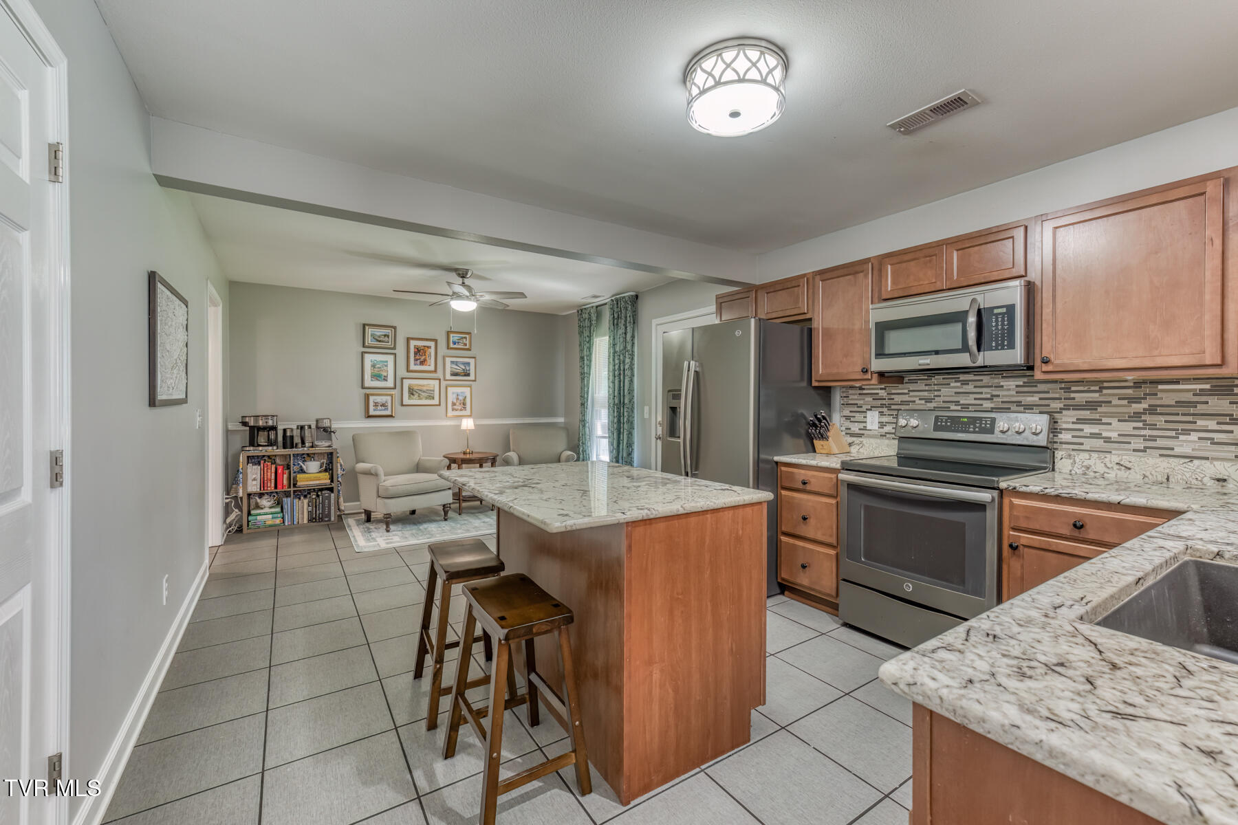 394 Kings Road Piney Flats, TN 37686 - Photo 12 of 51 Kitchen