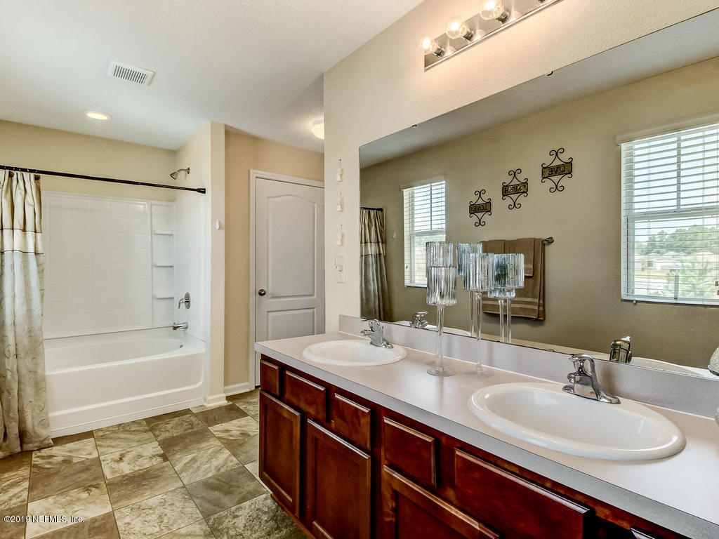 45141 Dutton Way Callahan, FL 32011 - Photo 13 of 26 45141 Dutton Way Callahan FL-024-36-Mast