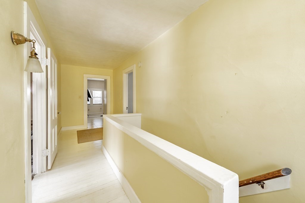 44 Westernview Street Springfield, MA 01108 - Photo 35 of 40