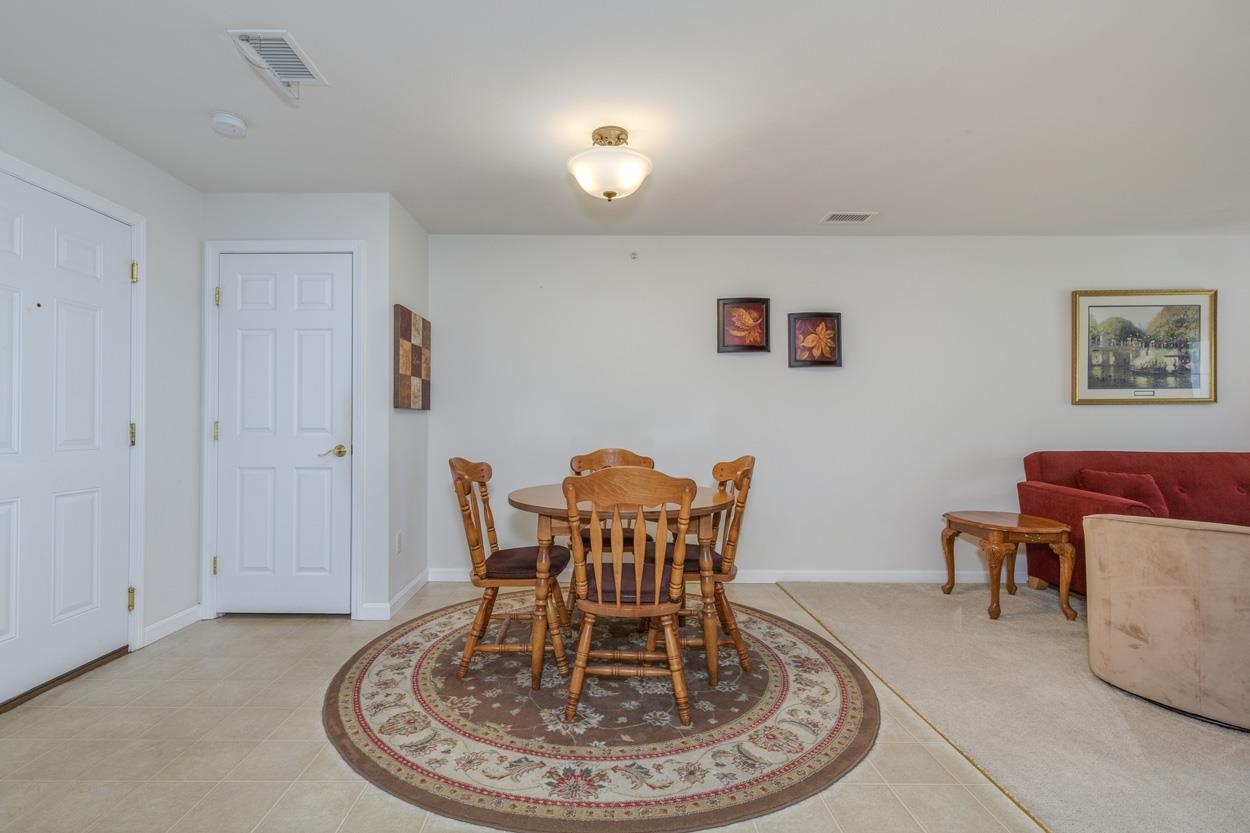 65 Fordway Extension, Unit 1305 Derry, NH 03038 - Photo 4 of 17