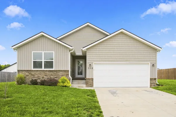 $259,900 | 558 Abigail Avenue, Republic, MO 65738