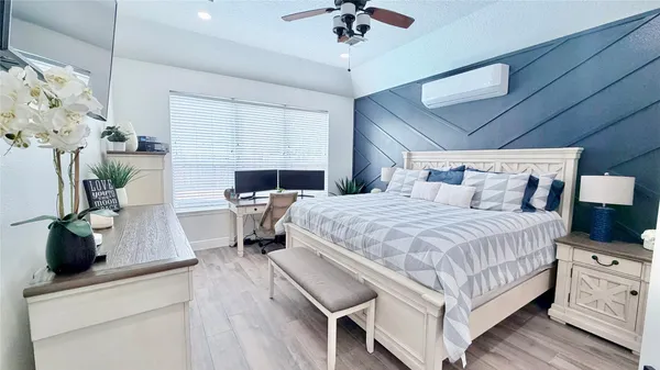 $3,600 | 2708 Sunnycreek Lane, Pearland, TX 77584