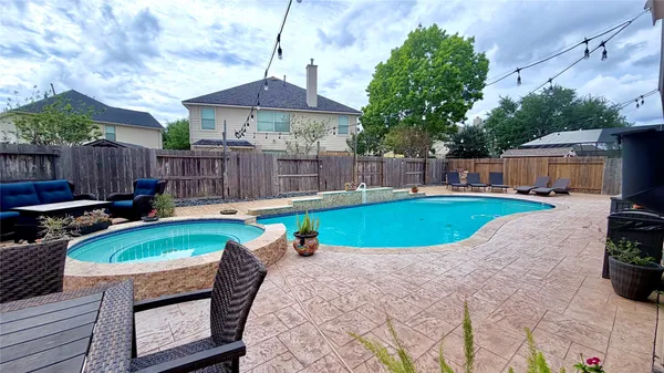 $3,600 | 2708 Sunnycreek Lane, Pearland, TX 77584