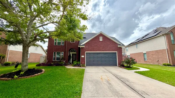$3,600 | 2708 Sunnycreek Lane, Pearland, TX 77584