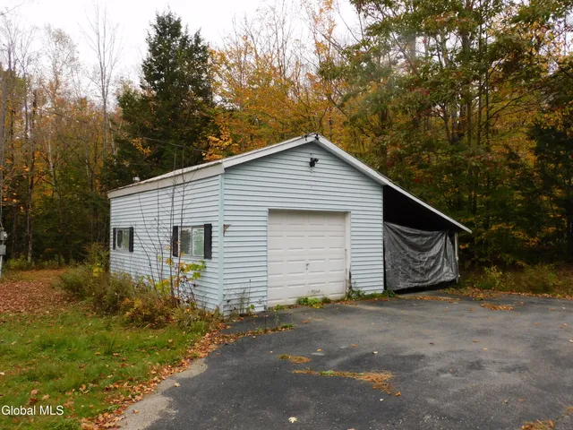 $124,900 | 14 Harris Road, Horicon, NY 12815