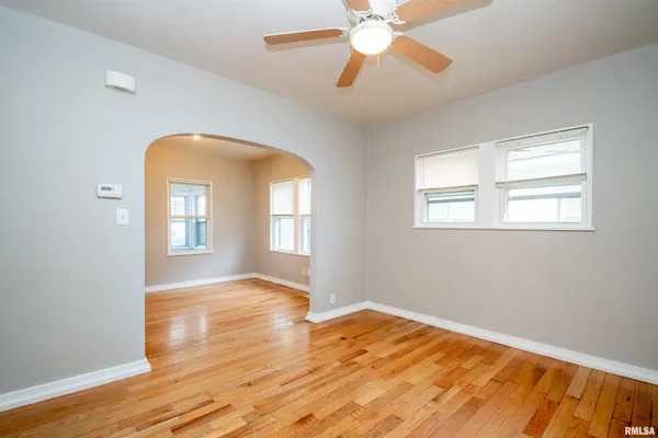 $100,000 | 911 East Moneta Avenue, Peoria Heights, IL 61616