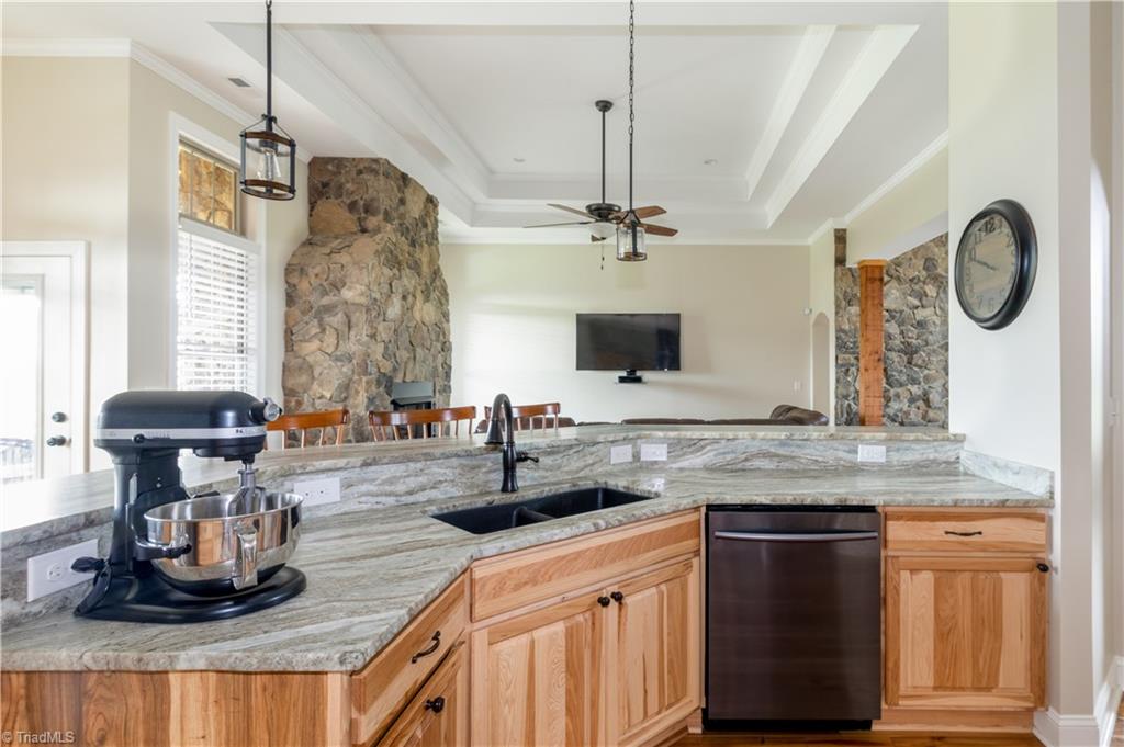 285 Whitaker Road Pinnacle, NC 27043 - Photo 11 of 49