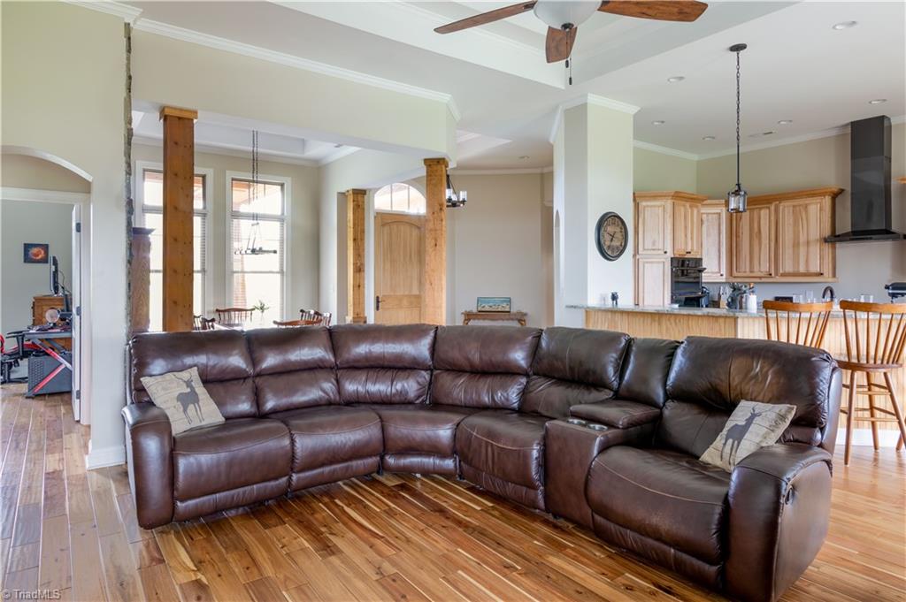 285 Whitaker Road Pinnacle, NC 27043 - Photo 7 of 49