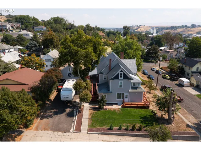 $425,000 | 406 Northwest 8th Street, Pendleton, OR 97801