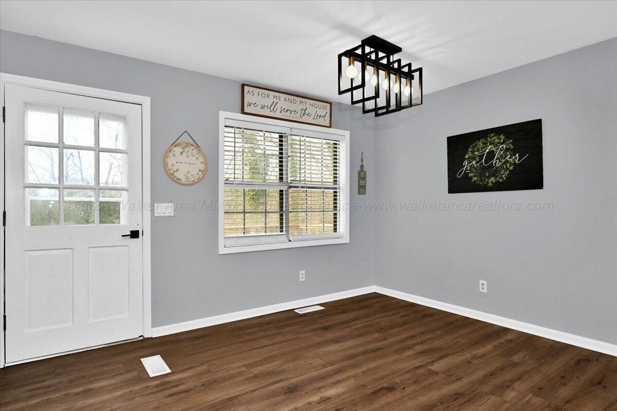 319 Peaceful Acres Road Lynn, AL 35575 - Photo 8 of 47 8