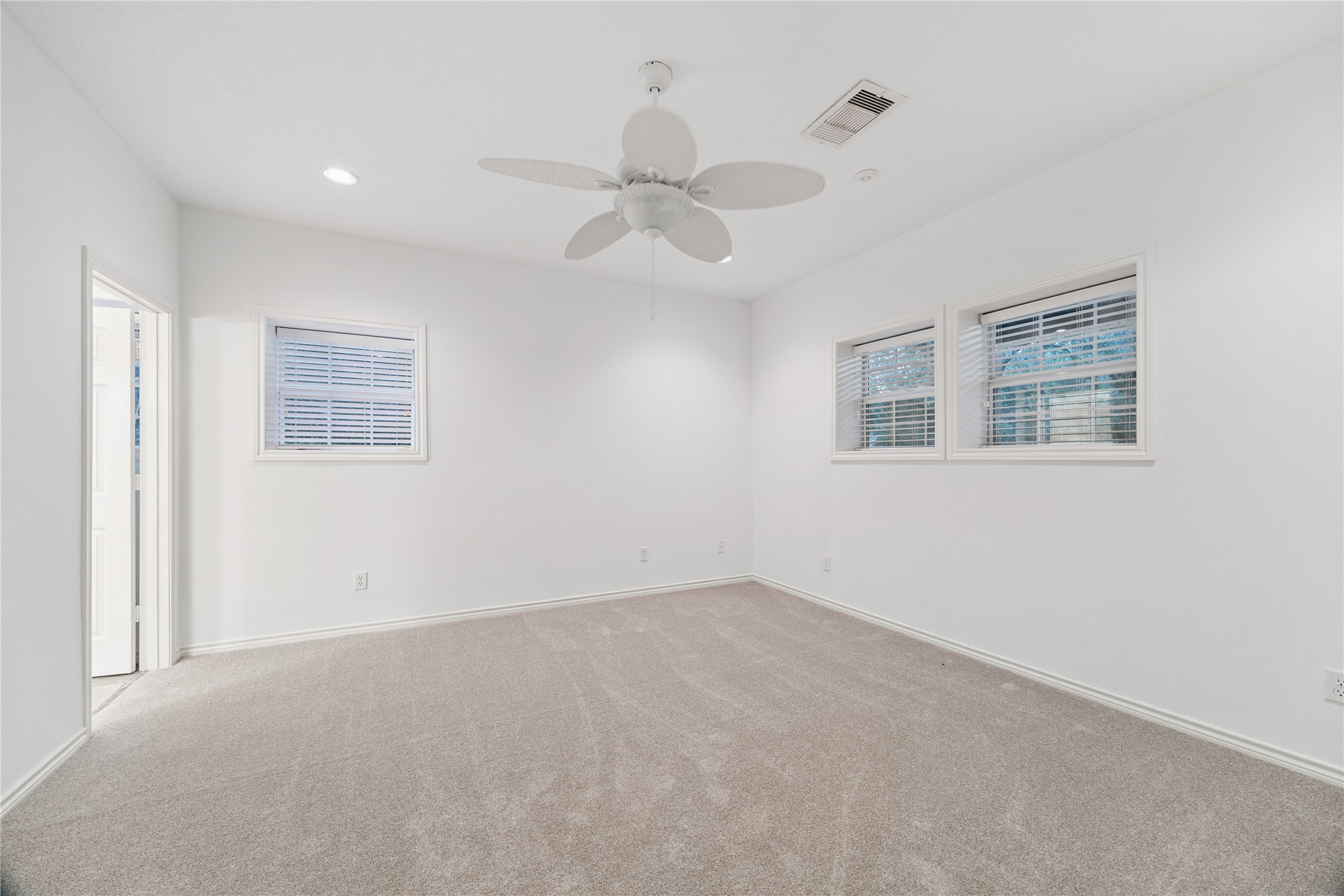 16218 Barklea Road Cypress, TX 77429 - Photo 29 of 36 a view of an empty room with a window