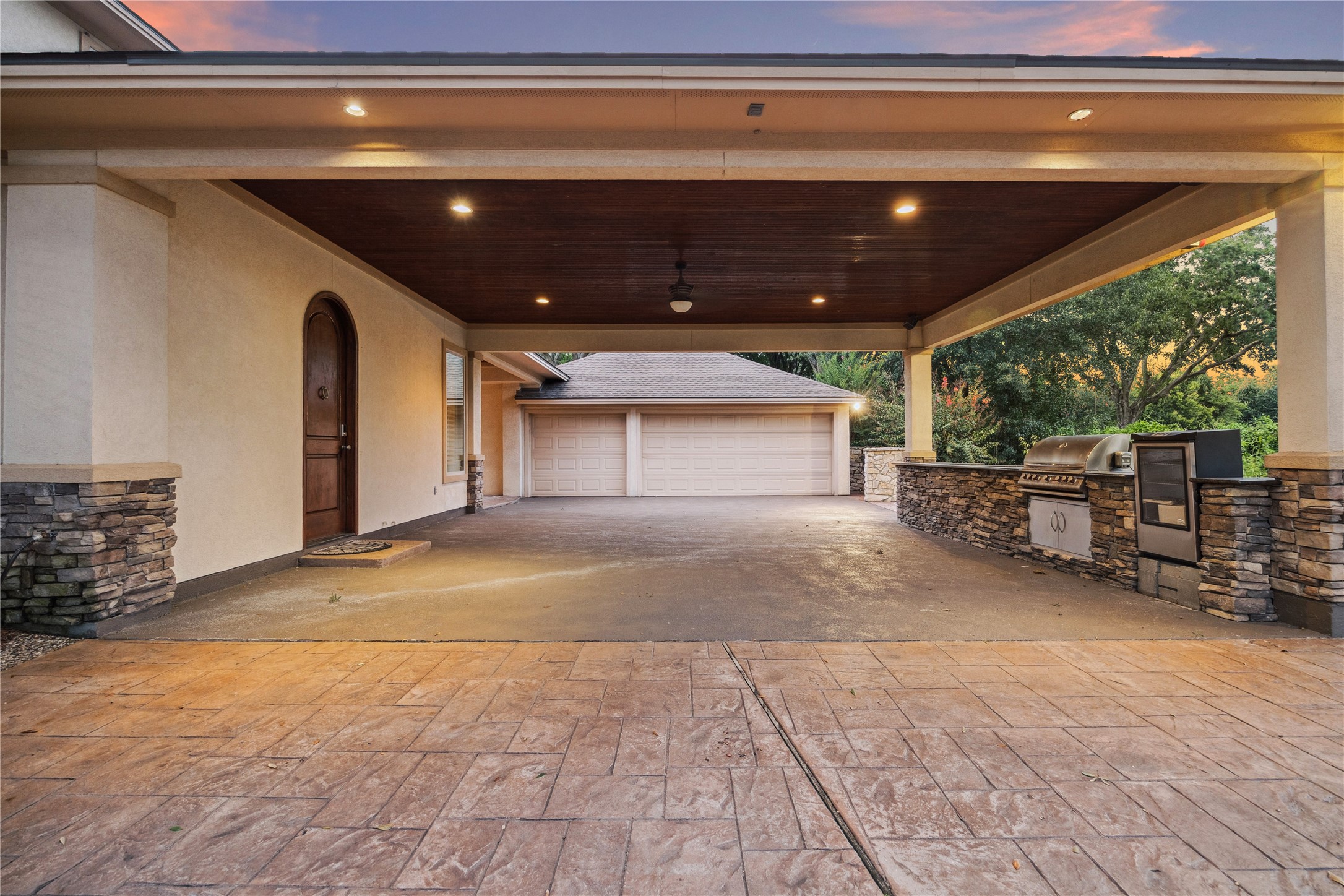 16218 Barklea Road Cypress, TX 77429 - Photo 36 of 36 a view of garage with furniture