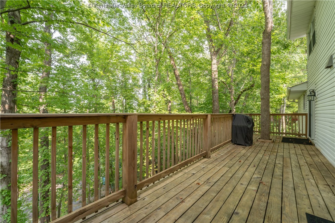 1816 Smith Road Charleston, WV 25314 - Photo 18 of 37 Gallery Image 18
